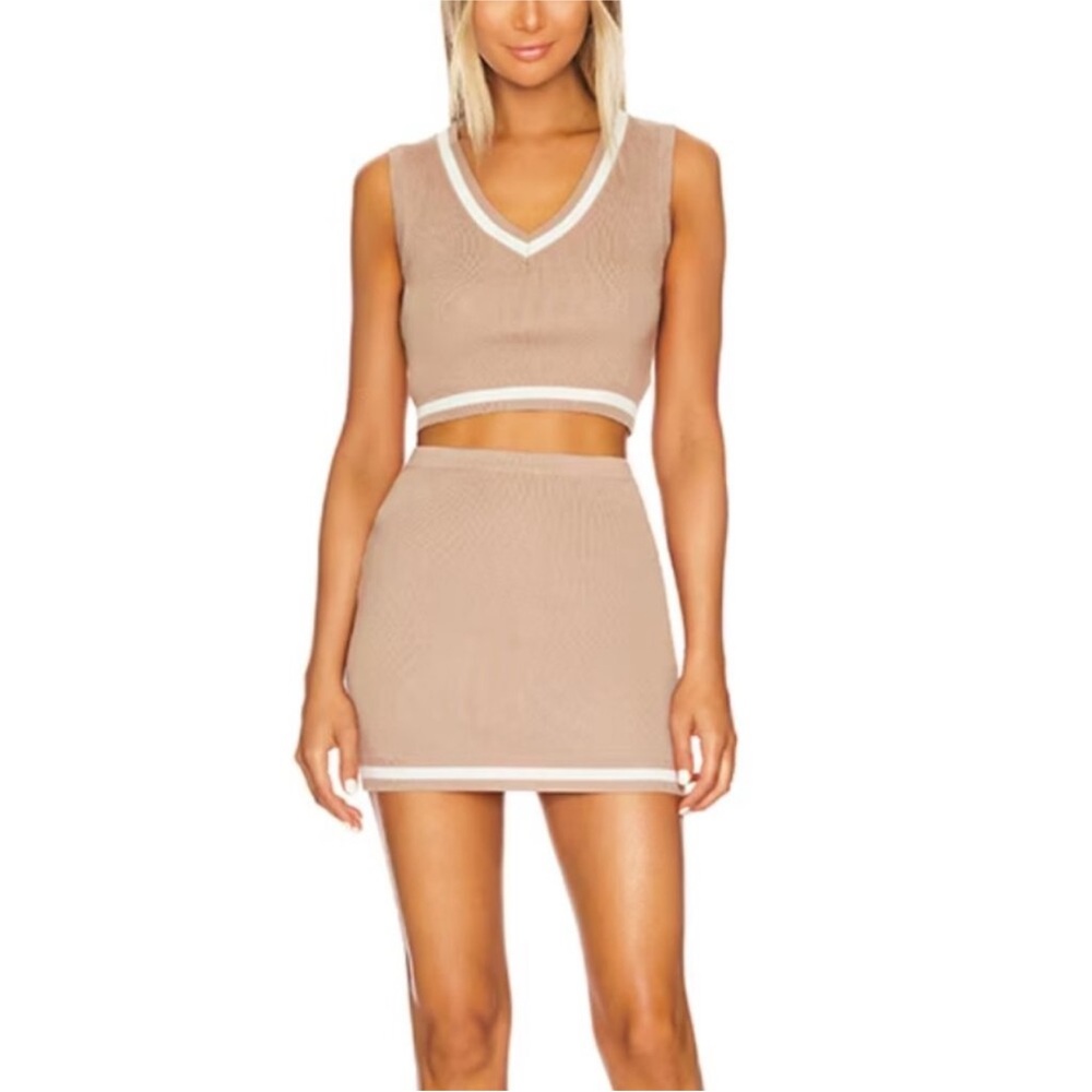 Superdown bonnie varsity skirt set, Size: L